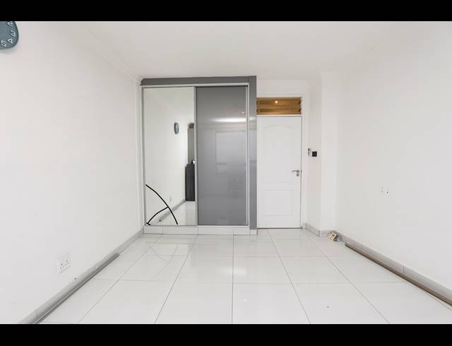 2 BEDROOM APARTMENT FOR SALE IN MUSGRAVE